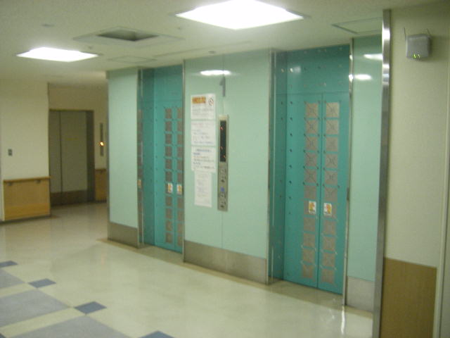 elevators-miyazaki-ken-byouin-hospital--by-howard-ahner-in-nobeoka-april-27-09.jpg
