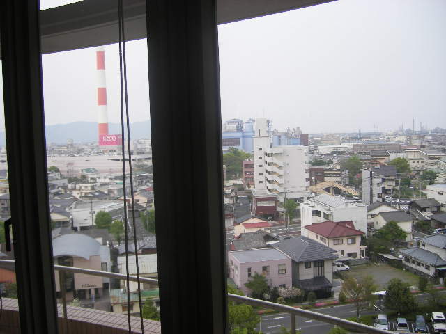 facing-east-miyazaki-ken-byouin-hospital--by-howard-ahner-in-nobeoka-april-27-09.jpg